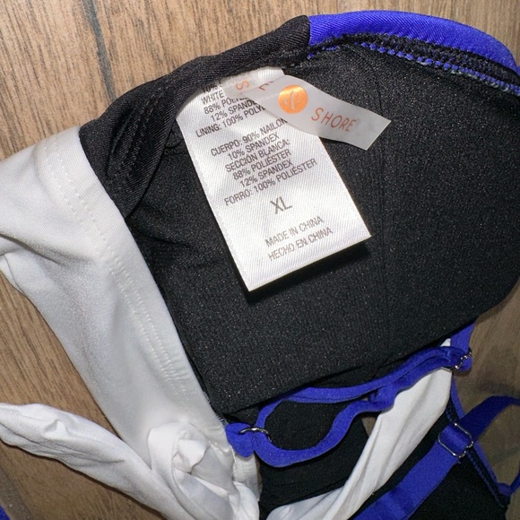 Shade & Shore Bikini - Picture 2 of 10